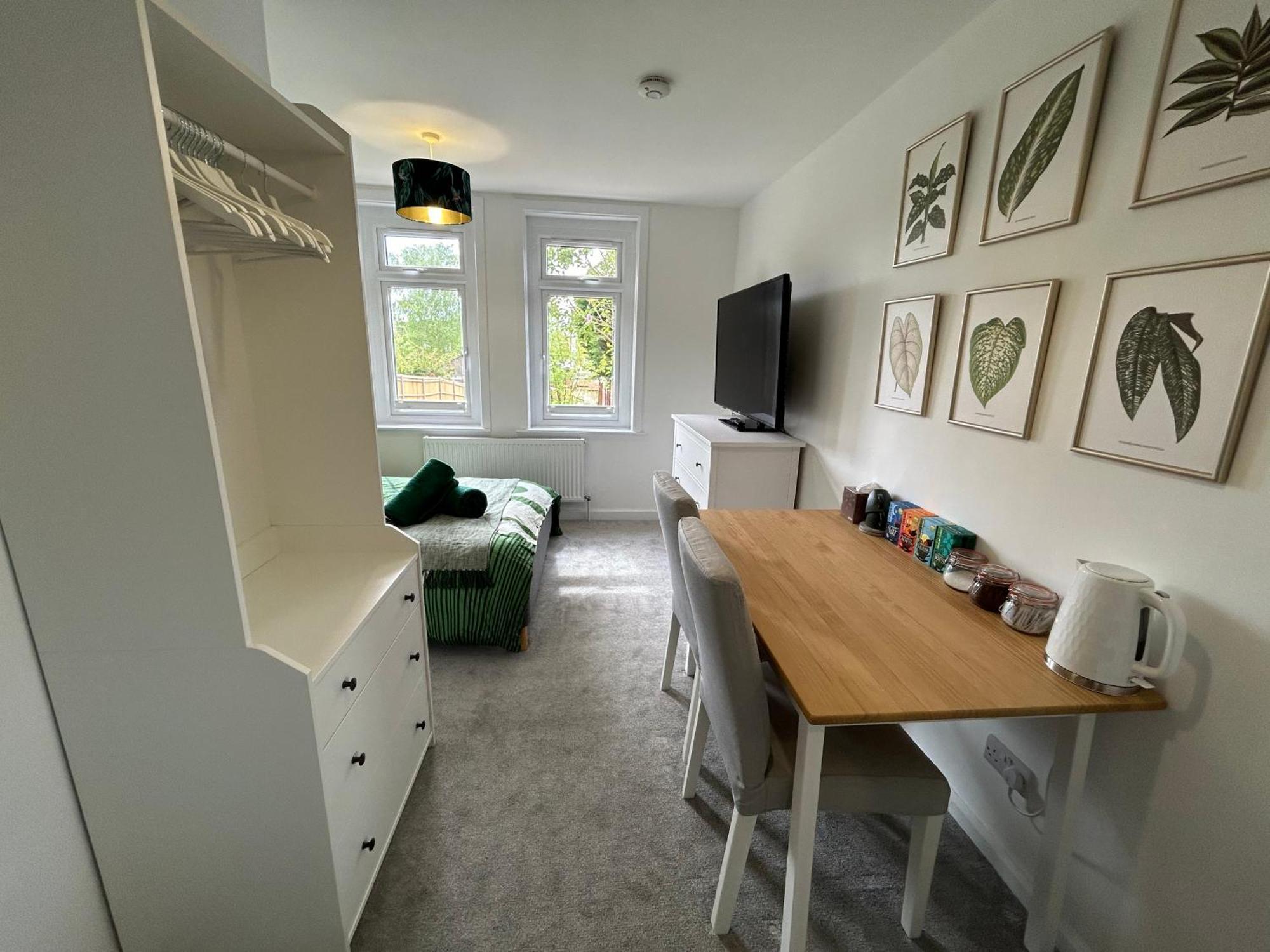 Urban Escape Entire Apartment Near Uni And Hospital Southampton Ngoại thất bức ảnh