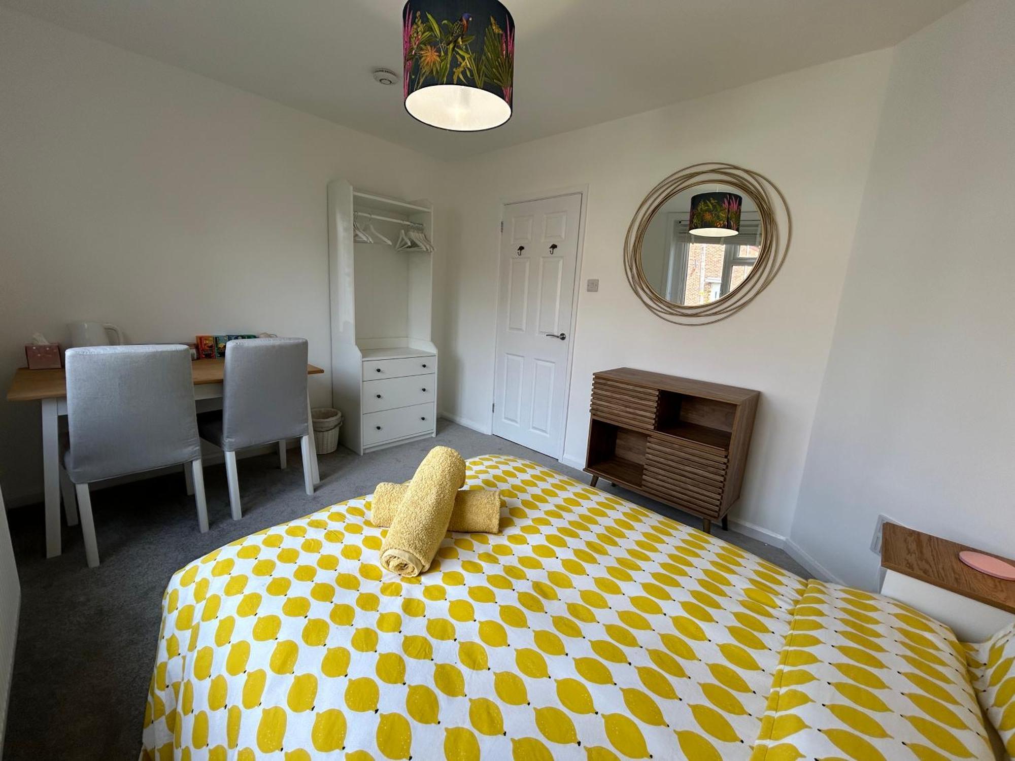 Urban Escape Entire Apartment Near Uni And Hospital Southampton Ngoại thất bức ảnh